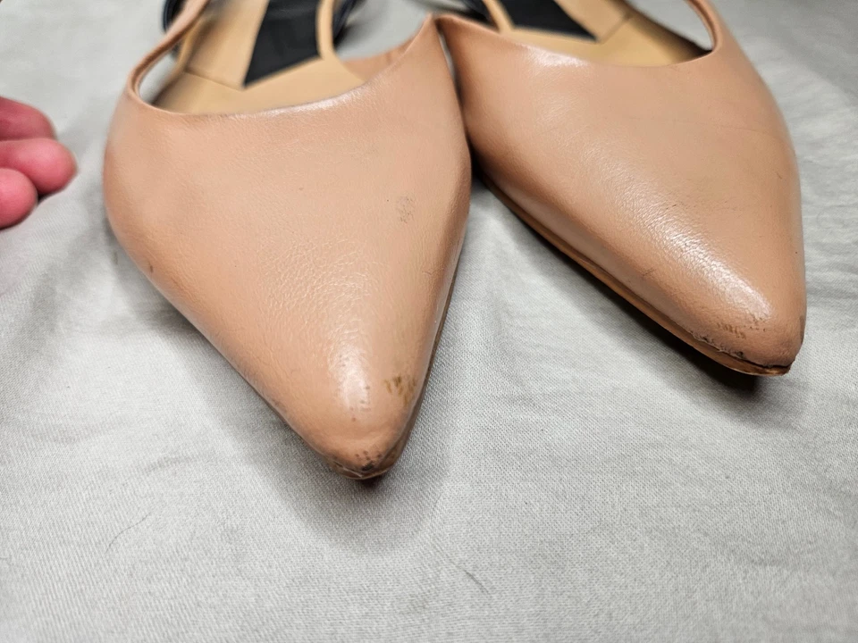 Zapato Sandalia Zara Dorsay Plano Mujer US 8 EUR 39 Beige Negro Cuero Punta Punta Foto 4 de 4