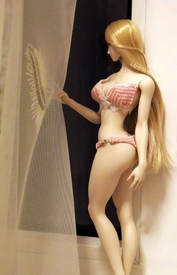 UANDD UD 1:6 Plump Hip Mid Bust Girl 12'' Female Action Figure Seamless Doll Body