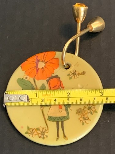 Vintage 70s Decoupage Girl Flowers Oversize Round Jeweled Key Ring Mod Kitsch - Picture 9 of 9