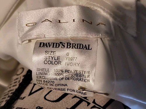 David's Bridal Chiffon Satin Beaded Ivory Wedding Dress GALINA Ruched (size 6) - Picture 14 of 14