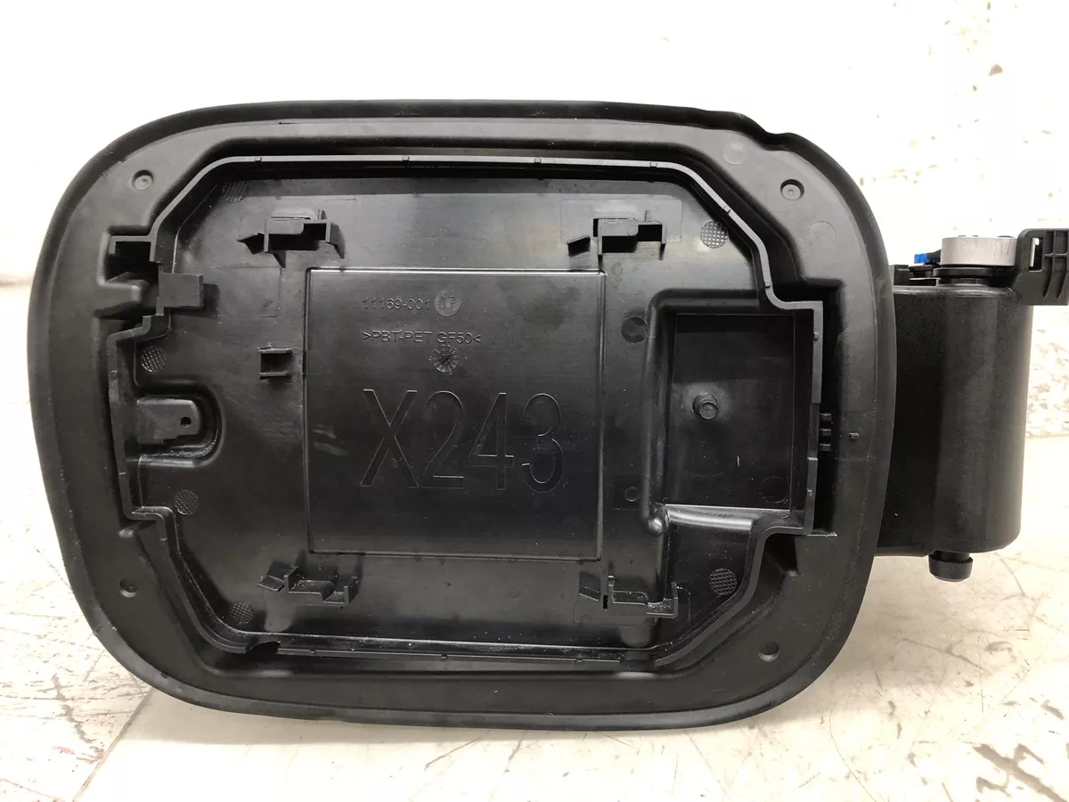 2022 - 2023 MERCEDES EQB300 X243 PLUG-IN CHARGER RECESSED POCKET 