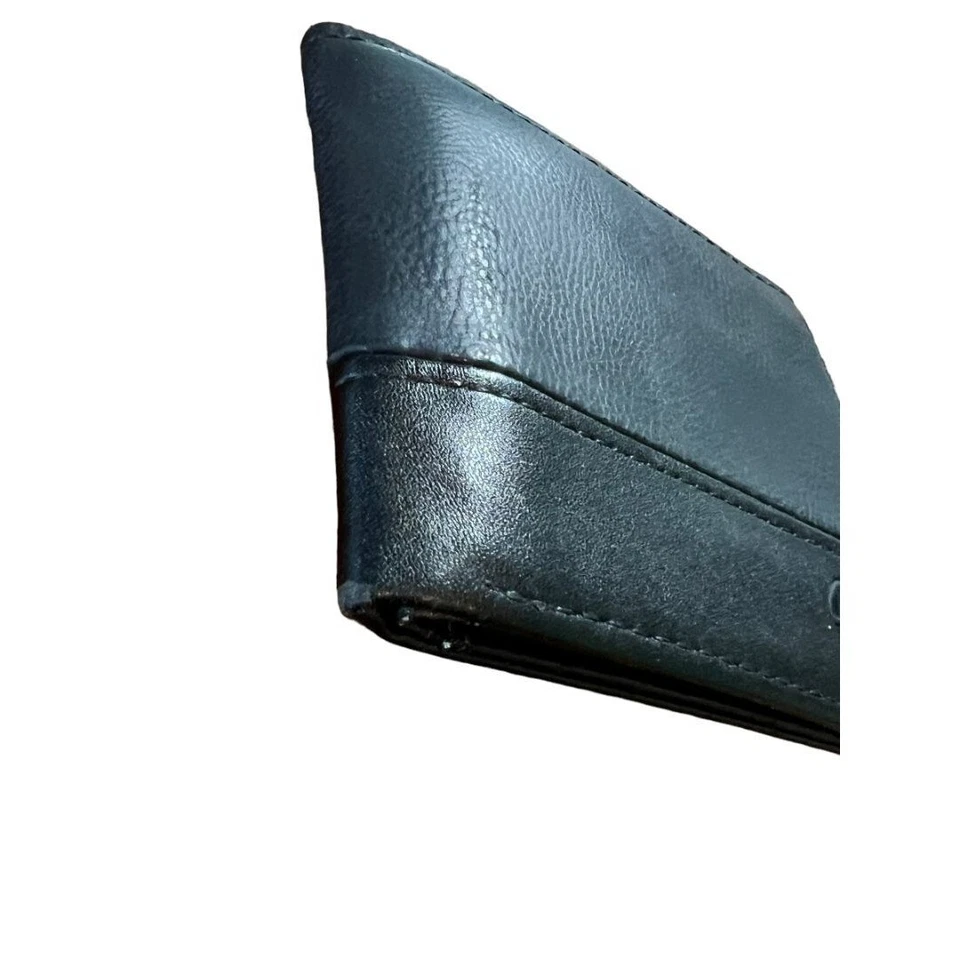 Ecko Unltd Black Leather Men's Wallet Bi-Fold Credit Card ID Sleeve - Image 3 of 4