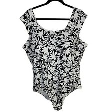 Lands End White Black Floral Criss Cross Back One Piece Bathing Suit Size 24W