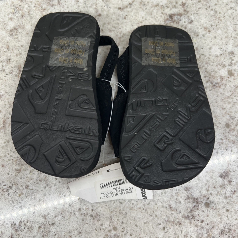 ¡NUEVO CON ETIQUETAS! Sandalias de playa de ancho ajustable negras/verdes Quicksilver talla 4 para niños pequeños Foto 2 de 4