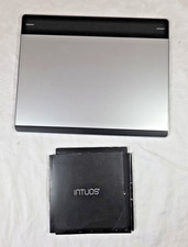 Wacom Drawing Tablet With Pen CTH-680 Intuos Medium Creative Pen/Touch Tested  