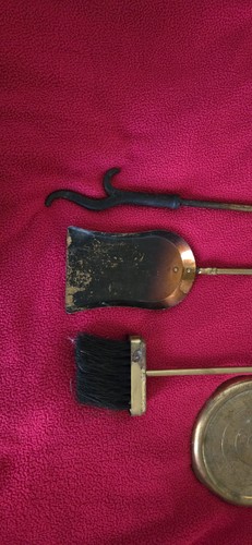 Vintage Brass Fireplace Tool Set Broom Poker & Scoop Taiwan Pre Owned - Picture 2 of 4