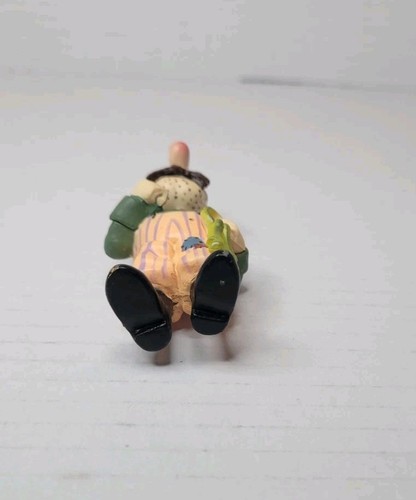 Palisades The Year Without a Santa Claus Dog Catcher 3" Figure (Light Wear) - Picture 10 of 11