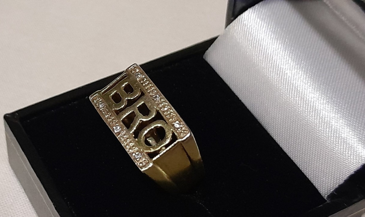 Yellow Gold 'Six Stone DIAMOND Rectangular 'BRO' … - image 7