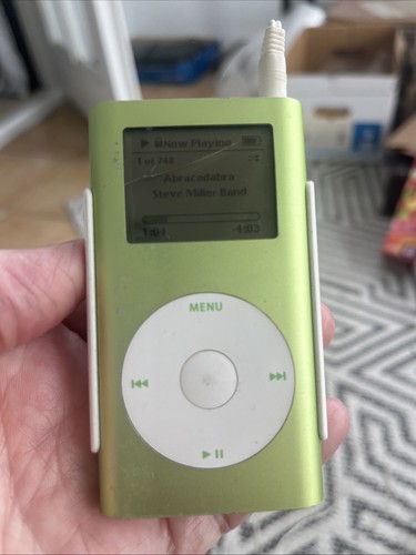 Apple iPod Mini 1st Generation A1051 4GB, Silver/Pink/Green/Blue
