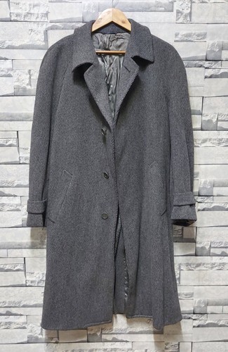 Ermenegildo Zegna Men Coat size: 50/ L