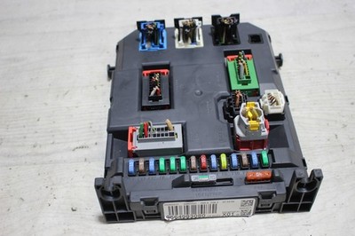 BSM Steuergerät Sicherungskasten 9664983080 Peugeot 207 Bj,06