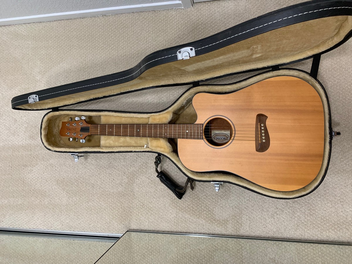 Tacoma DM9C Acoustic Guitar Natural Satin Finish-Hard Shell