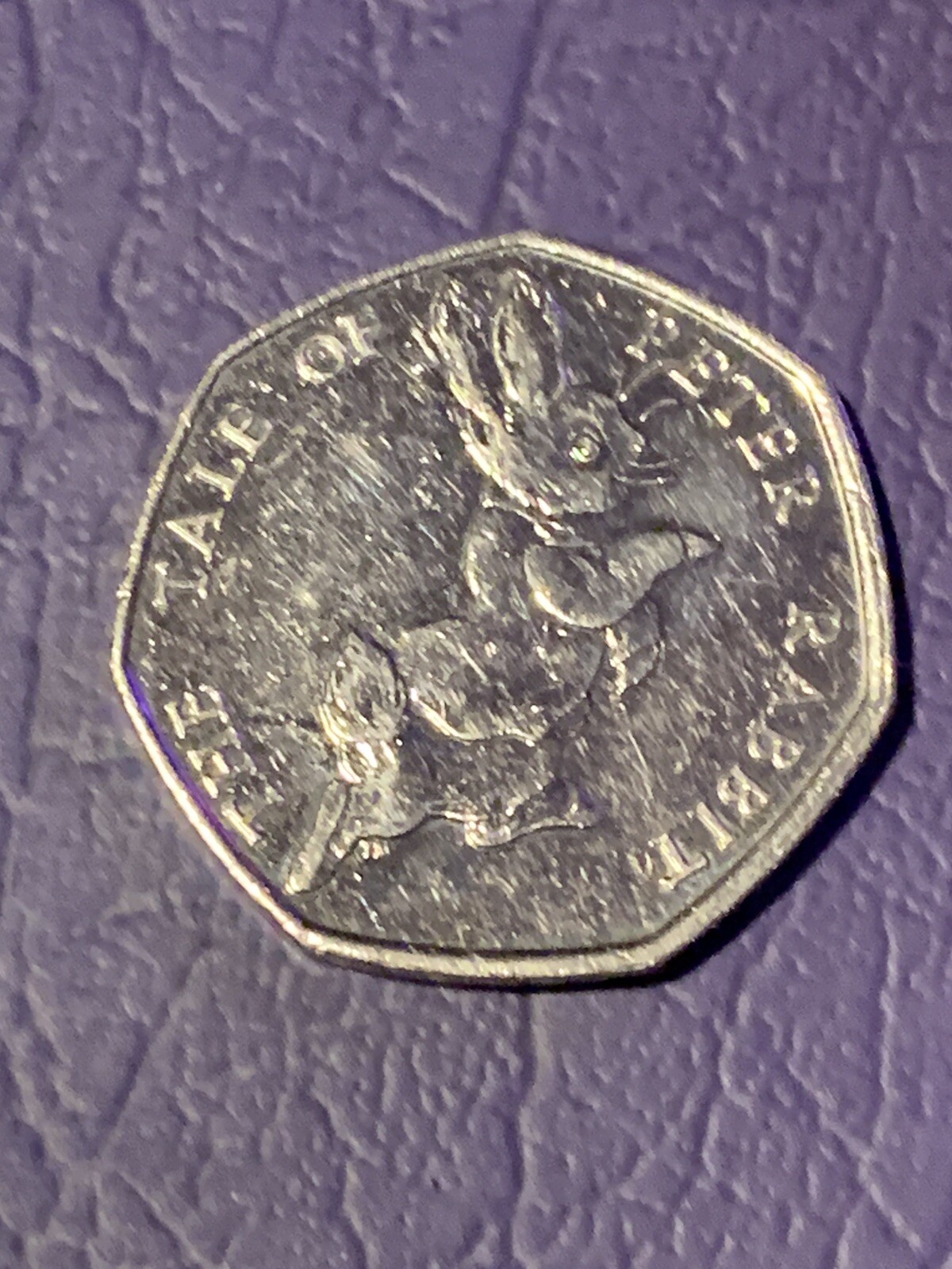 The Tale Of Peter Rabbit 50p 2017👑Queens Portrait Circulated Valuable ...