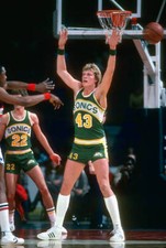 Jack Sikma of the Seattle Supersonics Basketball 1980 Photo 4