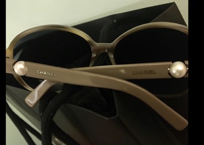 CHANEL PEARLE ???LT. OLIVE BLEND/VTG/RARE??? Chanel Pearl Crush Mini Square Quilted Olive Green Lambskin  main image 2