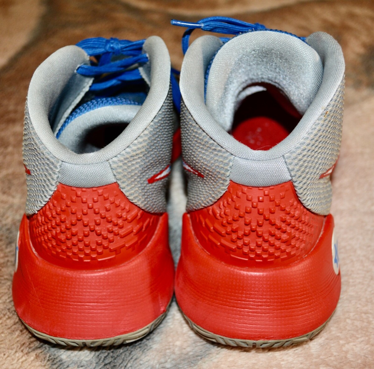 Size 11.5 - Nike KD Trey 5 III Gray Mens Great Condition | eBay display picture 3