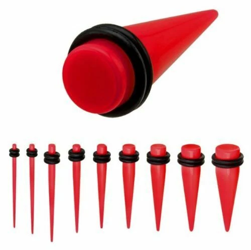 Body piercing rossi orecchie