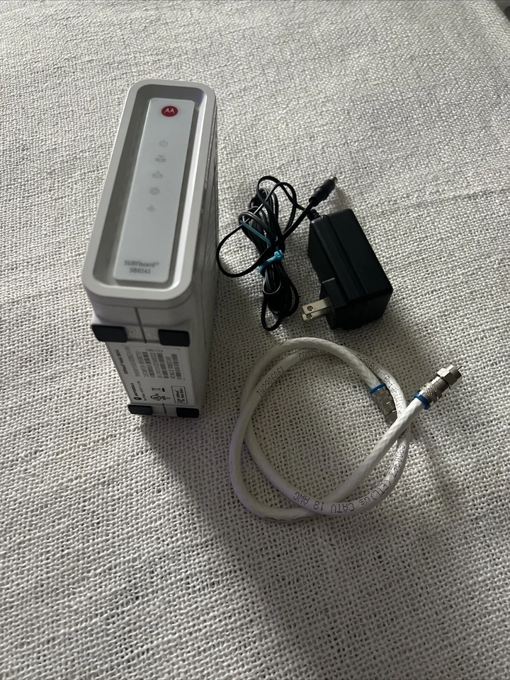 Motorola SURFboard Modem- Model SB6141 - 3.0-Download 4X Faster - Image 4 of 4