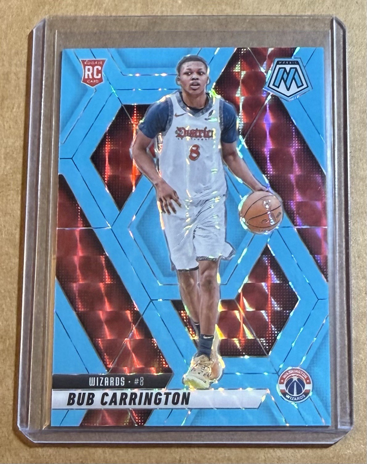 Bub Carrington 2024-25 Panini Mosaic BLUE FLUORESCENT MOSAIC PRIZM /75 #206 RC