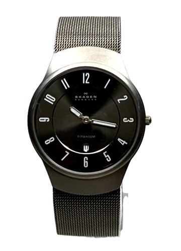 SKAGEN 533LTTM TITANIUM CHARCOAL LUMINOUS DIAL DATE MESH BAND MEN'S WATCH - Picture 3 of 16