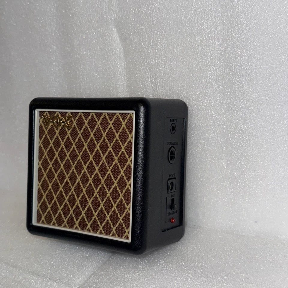 Vox AP2-CAB 2W Powered Mini Speaker Cabinet For Guitar, Bass & Music Playback  - Image 2 of 4