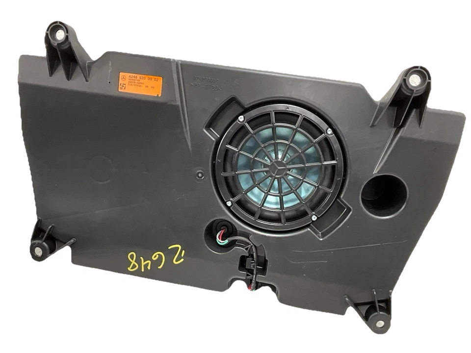 Mercedes-Benz GLA 250 2017 subwoofer altavoz de audio A2468200002 OEM Foto 2 de 4
