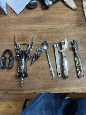 Assorted Kitchen Tools 