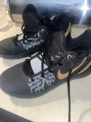 Kyrie Flytrap 2 Men s Size 7.5