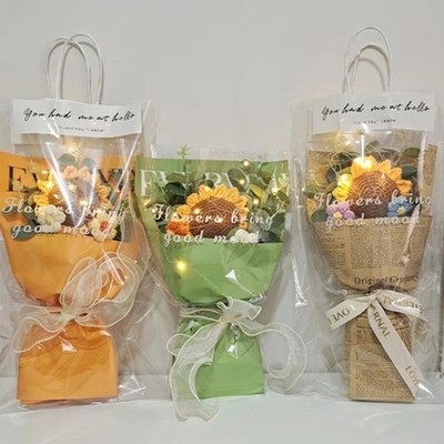Cute Knitted Flower Artificial Flowers Finished Yarn Hand Crochet Bouquet Mixed