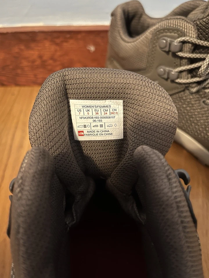 Zapatos de senderismo North Face Vals para mujer talla 7 gris/oliva Foto 2 de 2