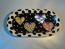 Lynn Morris heart patterned oval plate