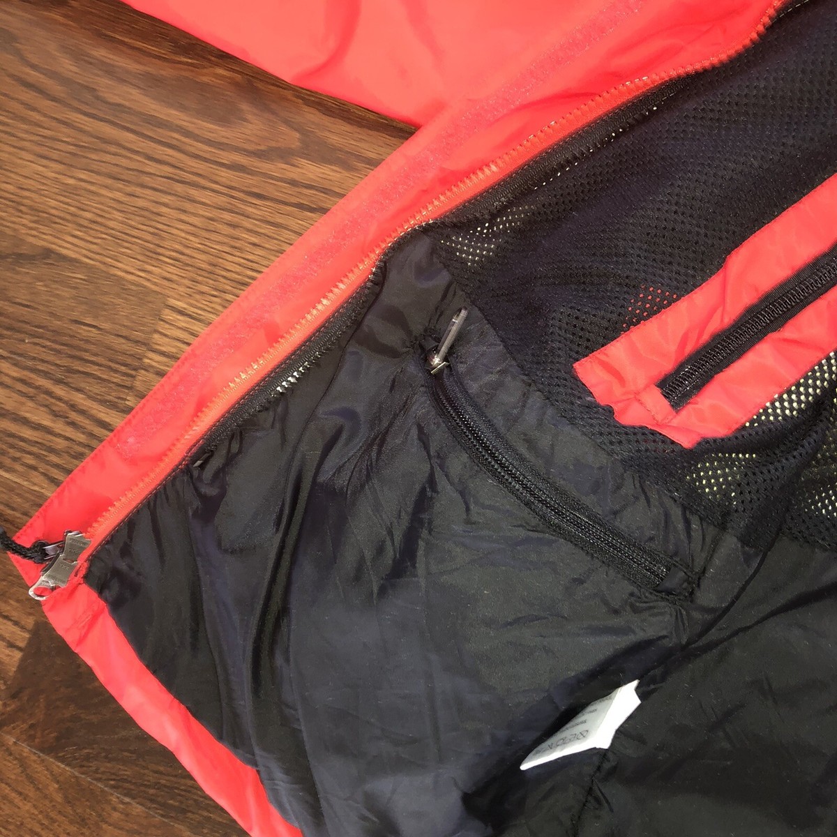 The North Face Gore-Tex Red/Black Jacket Coat Size X Small The North Face Gore-Tex Red/Black Jacket Coat Size X Small