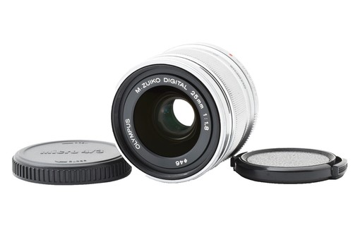 OM SYSTEM M.ZUIKO 8-25mm F4 PRO Ultra Wide Zoom Lens MFT Black