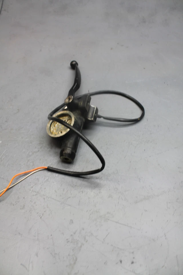 Suzuki GS750EC 1979 clipon derecho manillar palanca de freno Foto 4 de 4