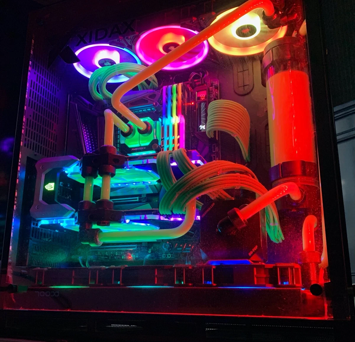 2080 ti SLI custom hardline water cooling, i9 9900k 4.6 ghz, 32 gb 3200 MHz  Gski