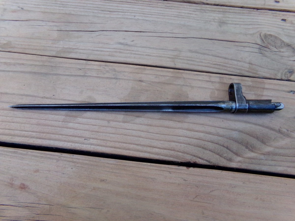 MOSIN NAGANT RUSSIAN M44 FOLDING SPIKE BAYONET with spring screw