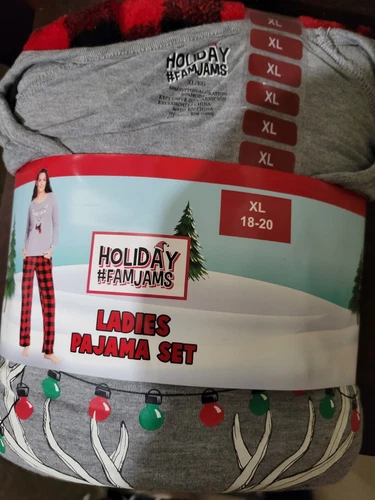 Holiday FamJams Ladies Family Reindeer 2 Piece Pajamas Set