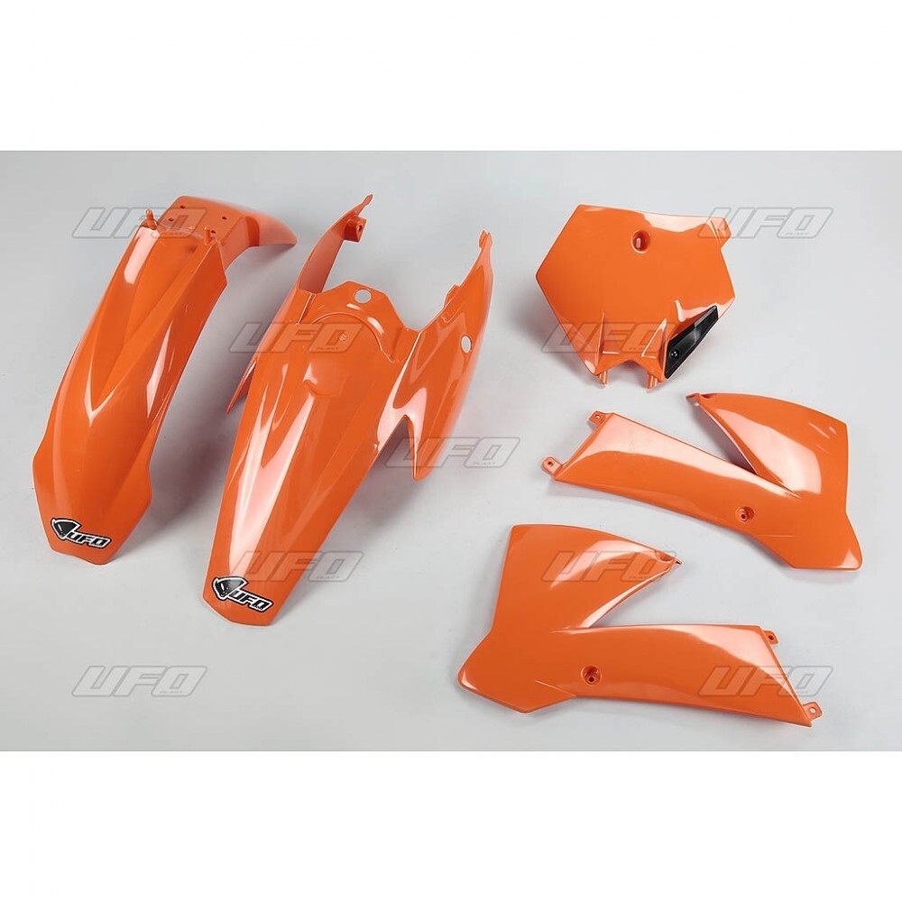 Kit plastique UFO pour KTM SX 85 04-05 en polypropylène flexible et résistant