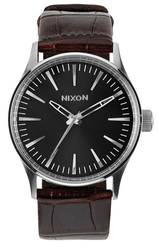 Nixon The Sentry Mens Watch 42mm Gray Dial Brown Leather Day 