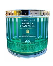 3 *BRAND NEW Bath and Body Works Vanilla Bean Noel,  3 Wick Candle