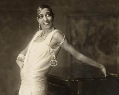 Josephine Baker 8X10 Photo Jazz Age Roaring 20s civil rights leader singer #22