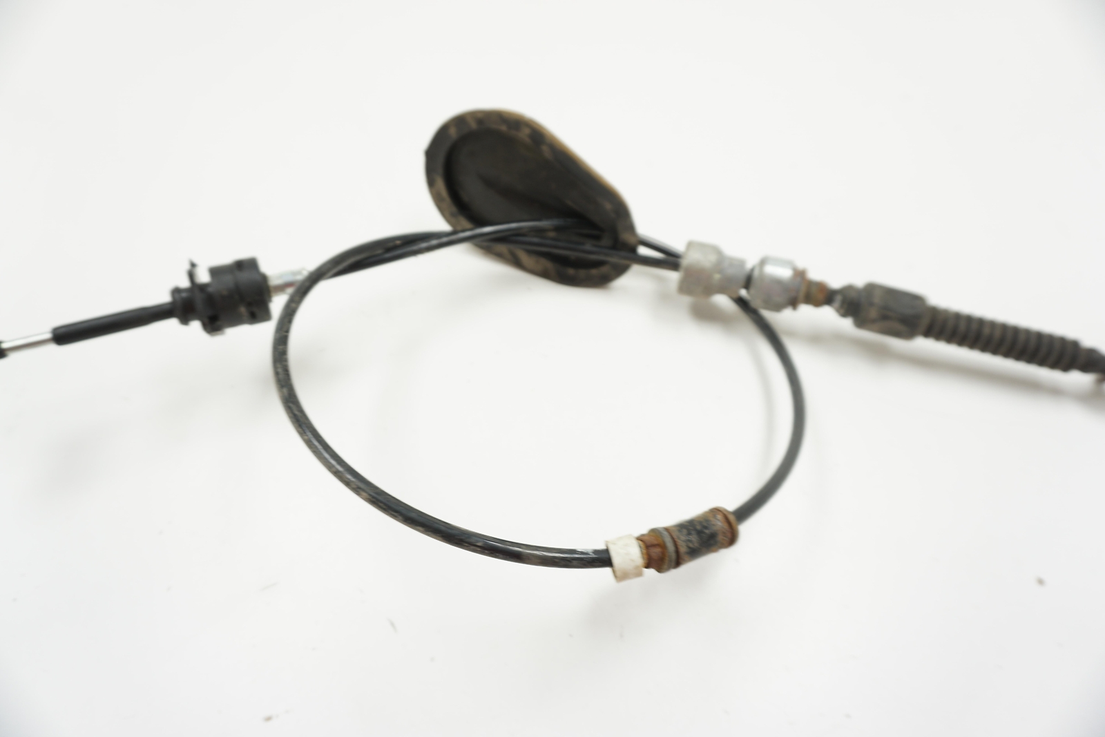 Cable de control de cambio de transmisión Nissan Rogue 20082015 usado