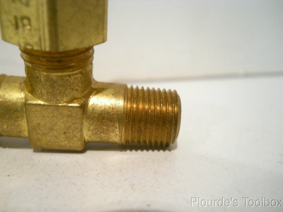 New Parker Brass 1/4" Tube x 1/4" CPI Tube x 1/8" NPT Male Run Tee, 4-2-4 RBZ-B - Image 3 of 4