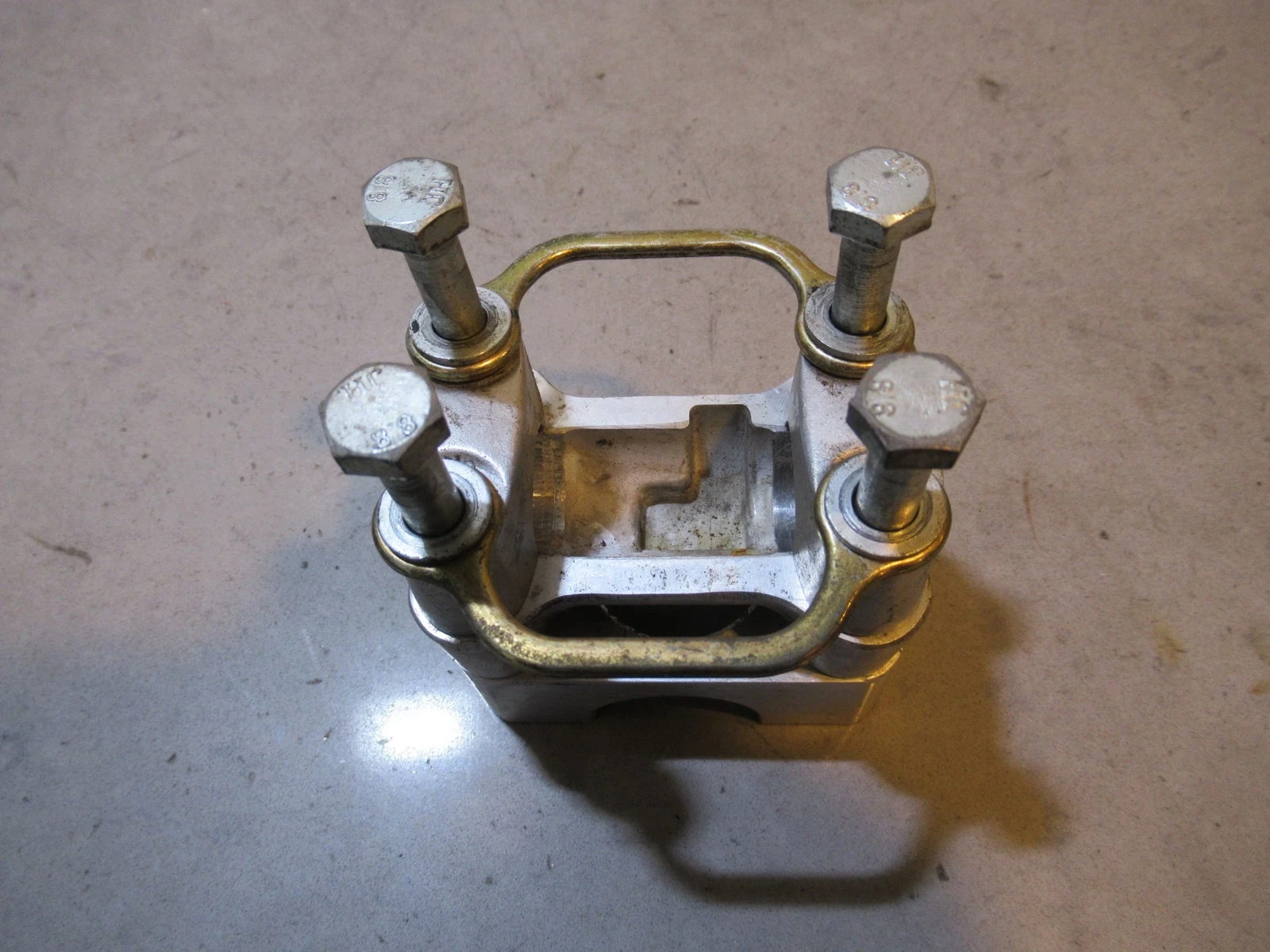 Yamaha Viper 700 Handlebar Holder 2004 #6