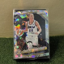 2025 Panini Prizm WNBA Silver Ice Courtney Vandersloot Chicago Sky