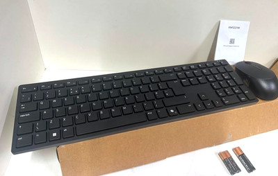 Nagelneu! Dell Tastatur & Maus - Kabellose Tastatur und Maus - KM5221WBKB -UK