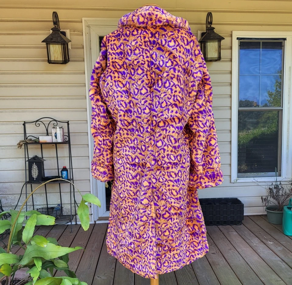 70's Pimp Costume Long Coat Faux Fur Purple Orange Leopard Print Oversized Glam - Image 4 of 4
