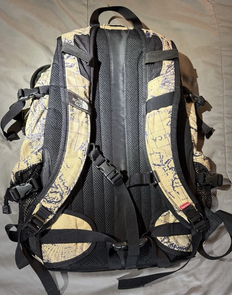 MOCHILA EXTREMADAMENTE RARA DS SS12 SUPREME X THE NORTH FACE HOTSHOT OG TNF BEIGE Foto 2 de 4