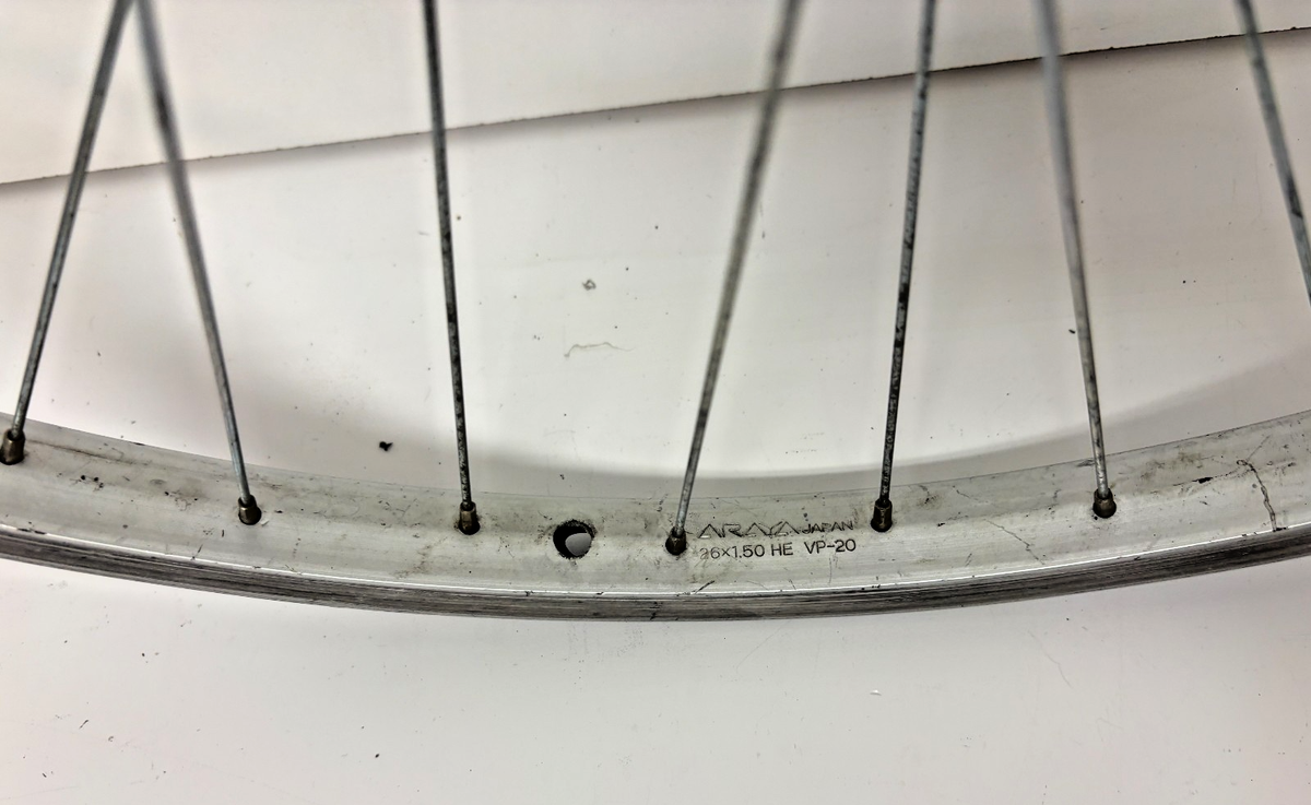 Vintage Araya VP-20 36-Spoke Silver Aluminum 26