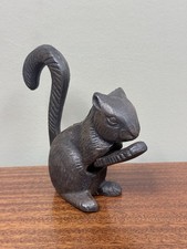 VINTAGE CAST IRON BLACK SQUIRREL NUTCRACKER F...